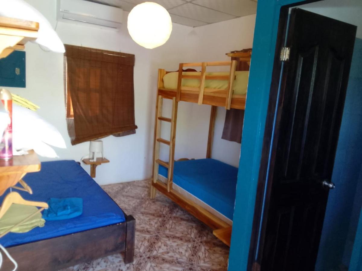 Hostal Y Restaurante Los Tecales La Coca Buitenkant foto